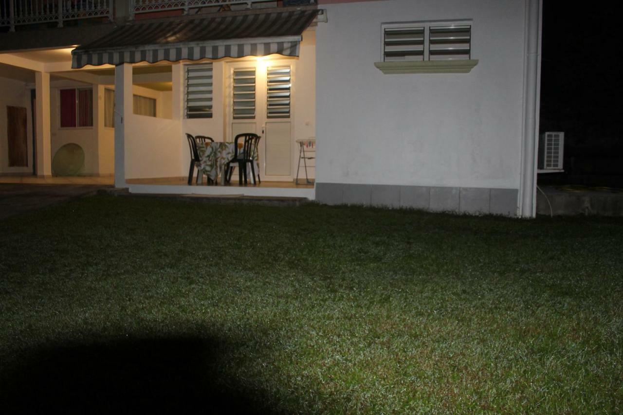 Hibiscus Apartment Riviere-Pilote ภายนอก รูปภาพ